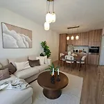 アパート The Serene ラルナカ