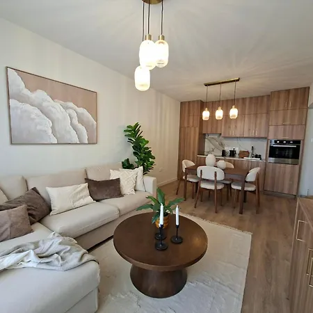 Apartment The Serene Larnaca