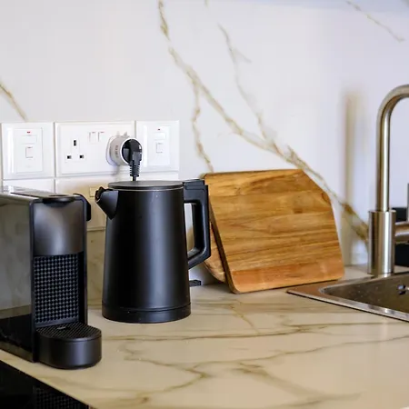 The Serene לרנקה